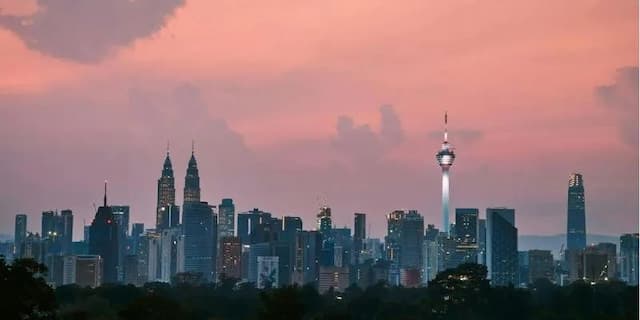 Beautiful Malaysian skyline