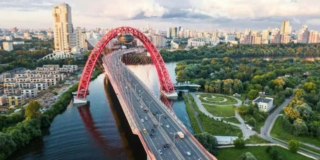 Zhivopisny Bridge from Krylatsky Hills, Moscow, Russia